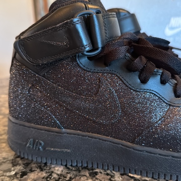 Nike Air Force 1 Black pearl Glitter Sneakers EUC 10.5 - Picture 3 of 17